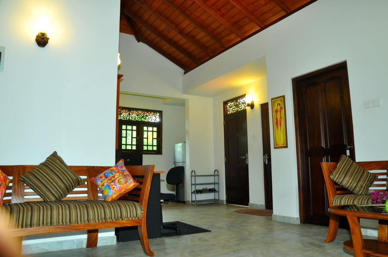 Canal Villa Bentota Exterior photo
